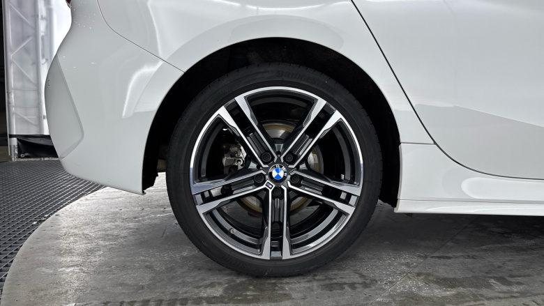 BMW 1 Series 118i M Sport 5dr Step Auto Petrol Hatchback